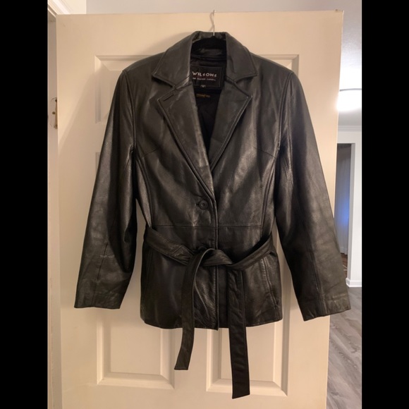 Wilsons Leather Jackets & Blazers - Wilson’s Black Leather jacket - Sz M.   EUC!!